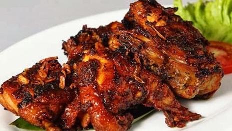 Mekar Sari: Rasa Ayam Goreng yang Menggugah Selera di Kaliwedi